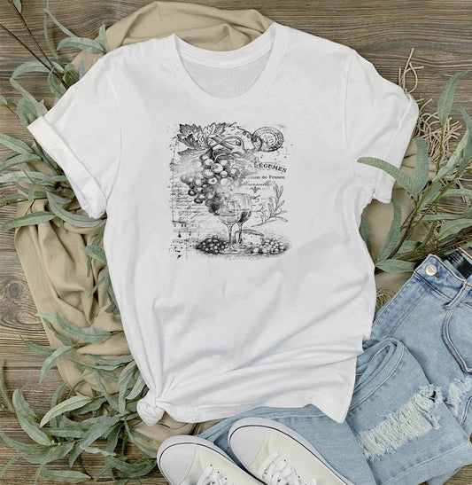 Vintage Shabby Wine and Grapes T-Shirt